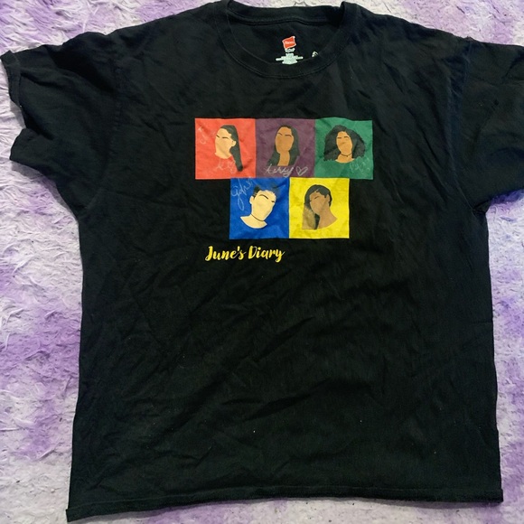 Graphic Shirts Bundle - Picture 6 of 11